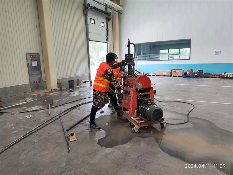 白沙厂房地面下沉塌陷注浆加固施工